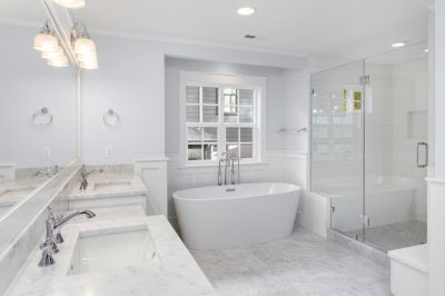 Add a New Tub and Shower to Your Bathroom